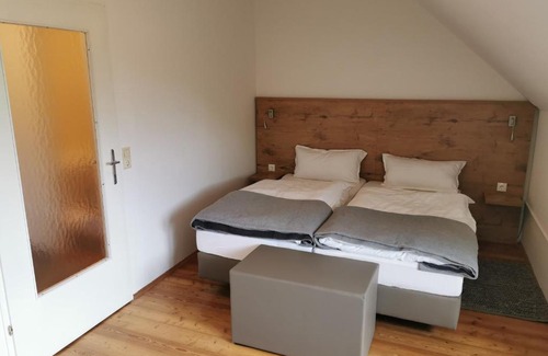 Weinitzen Hotel | Family-Friendly Gasthaus zum Höchwirt with Breakfast Included