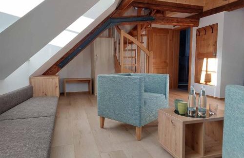 Moenchberg Apartment | Pet-Friendly Gasthaus zum Ochsen with 9/10 Guest Rating