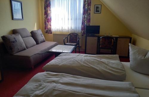 Lubstorf House | Pet-Friendly Retreat at Gasthaus Zum Rethberg