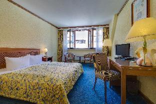 Oschatz Hotel | Pet-Friendly Gasthaus Zum Schwan with Breakfast & Dining