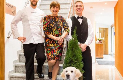 Weingarten Hotel | Discover Comfort at Gasthaus zur Krone - Family Friendly Stay