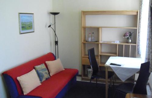 Kandern Hotel | Welcoming Gasthaus zur Schnecke with Family-Friendly Dining