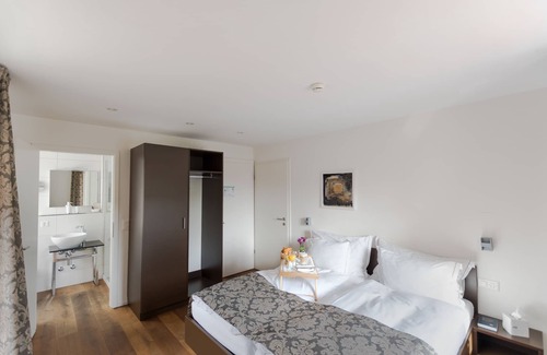 Oberbipp House | Discover Gasthof Bären Oberbipp: Family-Friendly Retreat