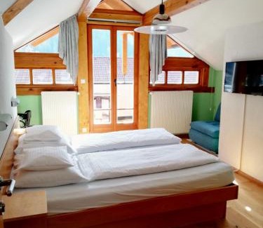 Kauns House | Discover Comfort at Gasthof Falkeis with Top Amenities