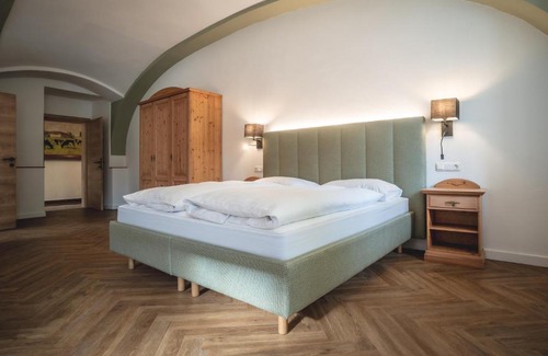 Wilhering Hotel | Pet-Friendly Inns in Wilhering, Austria - Rated 8.9/10