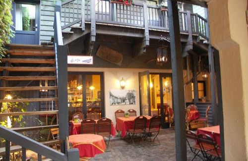 Rheinsberg House | Family-Friendly Gasthof & Fleischerei Endler with Breakfast