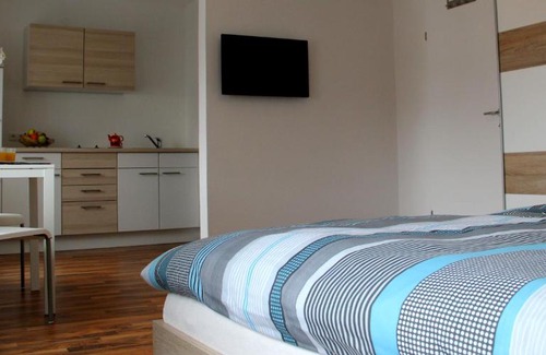 Leopoldschlag Hotel | Discover Gasthof Franzosenhof: Family-Friendly Retreat