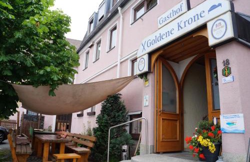 Selbitz House | Budget-Friendly Gasthof Goldene Krone with Pet Friendly Perks