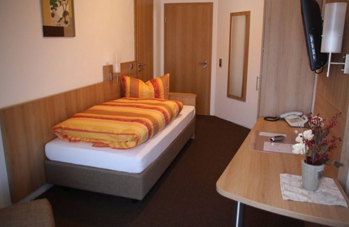 Effeln Hotel | Discover Gasthof Grofe: Highly Rated with Family-Friendly Amenities