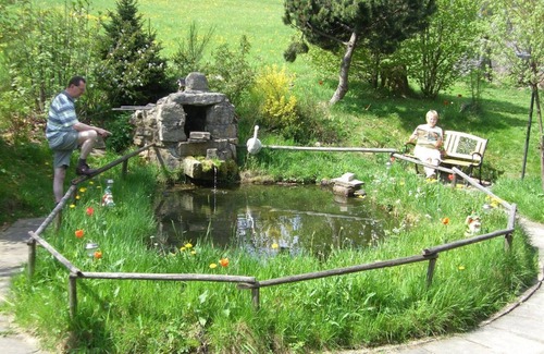 Bischofsgruen Cottage | Comfortable Stay at Gasthof Hammerschmiede with Family Amenities