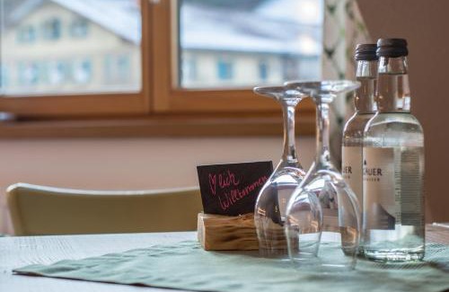 Rettenberg Hotel | Family-Friendly Gasthof Hirsch Vorderburg with Dining Options