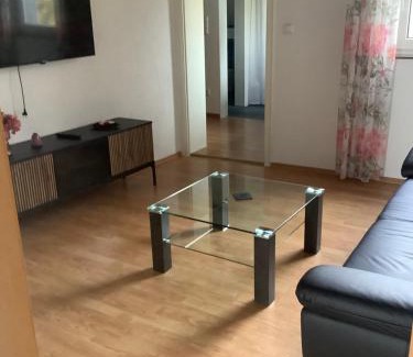 Untersteinbach House | Discover Gasthof Hirschenbräu Michel: Pet-Friendly Retreat