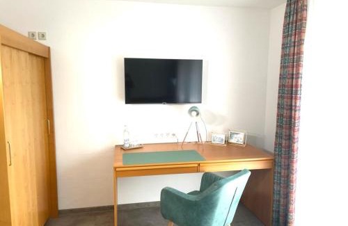 Hettingen Hotel | Discover Gasthof Adler Inneringen: Family-Friendly Retreat