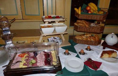Semriach Hotel | Welcoming Gasthof-Hotel Jaritz: Pet-Friendly Getaway
