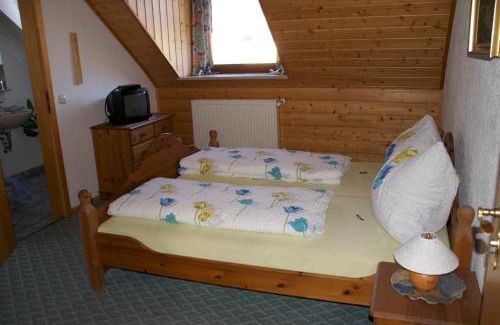 Schwend House | Guest-Rated Gasthof Jägerheim with Family-Friendly Dining