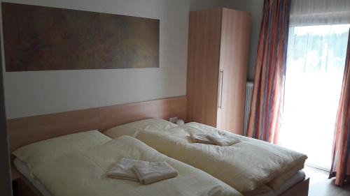 Frauenstein House | Pet-Friendly Gasthof Kaiser: Rated 9/10 with Breakfast Included