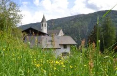 Santa Valburga House | Gasthof Kirchsteiger