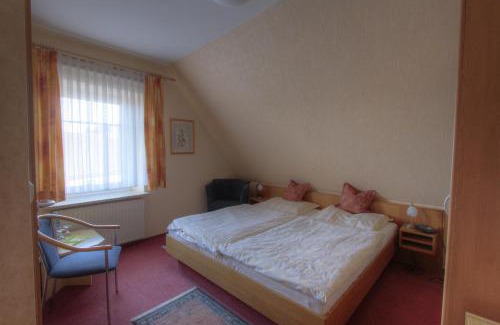 Hamdorf Hotel | Discover Gasthof Lafrenz: Pet-Friendly and Family Ready