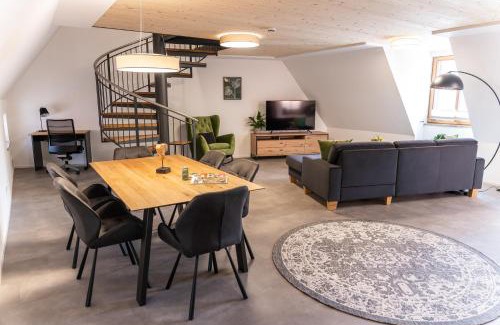 Albstadt Hotel | Gasthof Linde - Highly Rated Stay with Pet-Friendly Amenities