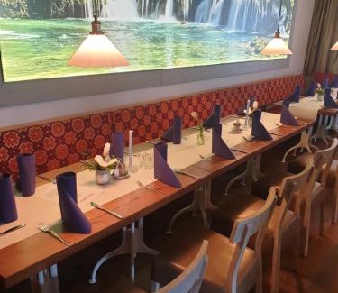 Kapfenberg House | Discover Gasthof Niki: Family-Friendly with Dining Options