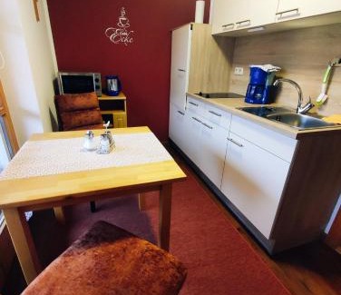 Elisabethszell Bed & Breakfast | Pet-Friendly Gasthof Oberer Wirt: Guest Rated 9/10