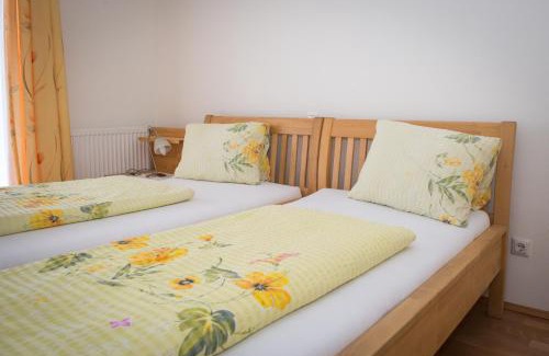Wolfsberg House | Oceanfront Gasthof-Pension Ölberger with Hot Tub & Breakfast
