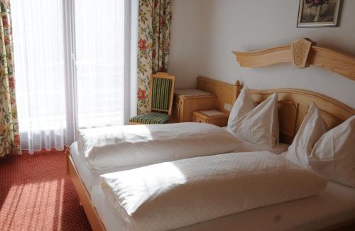 Stadl an der Mur House | Inviting Gasthof-Pension Ortner: Pet-Friendly Getaway