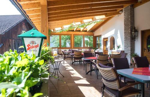 Karres Hotel | Highly Rated Gasthof Pension Traube: Pet-Friendly Getaway