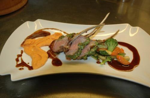 Burgbernheim Hotel | Family-Friendly Gasthof Pension Zum goldenen Hirschen