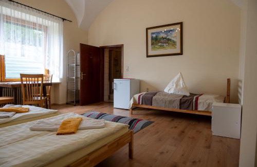 Sankt Andra Hotel | Cozy Gasthof Poltl: Pet & Child Friendly Retreat