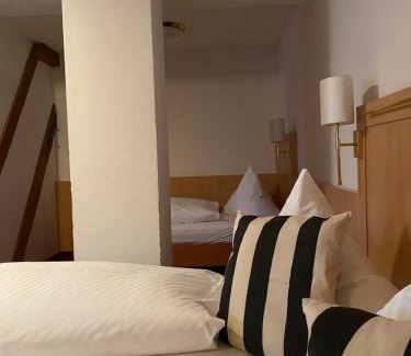 Eberhardzell Hotel | Cozy Gasthof Rössle Eberhardzell: Family-Friendly Stay