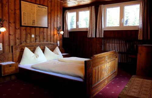 Caminata di Tures Hotel | Pet-Friendly Gasthof Residence Brugghof with Ocean Views