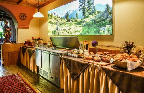 Gerlos Hotel | Experience Hotel Gasthof Riederhof: 10/10 Guest Rated Stay