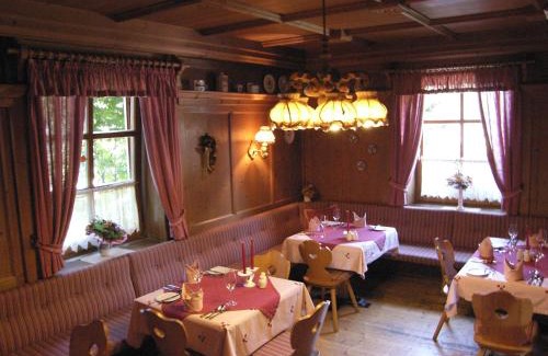 Bad Waltersdorf Hotel | Discover Gasthof Safenhof: Pet-Friendly with 8.8/10 Rating