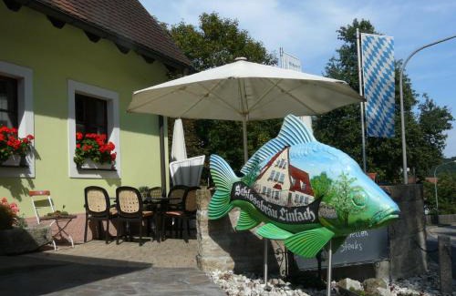Freudenberg Hotel | Welcoming Gasthof Schloßbräu Lintach with Family-Friendly Amenities