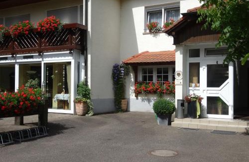Bollenborn Hotel | Pet Friendly Getaway at Gasthof Waldeslust - Rated 8/10