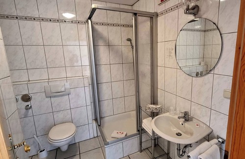 Burgthann House | Guest Rated 10/10 at Gasthof Weißer Löwe with Breakfast