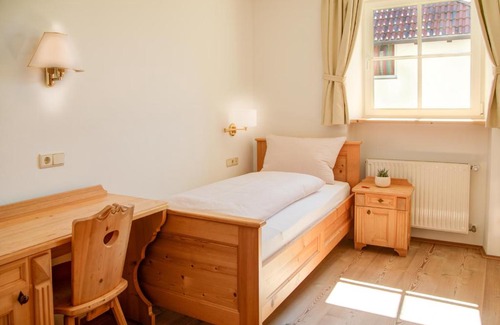 Renon Hotel | Top-Rated Gasthof Wunder with Hot Tub and Pet-Friendly Options