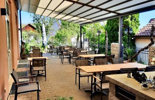 Buehlertann Hotel | Discover Gasthof zum Bären: Pet-Friendly Retreat Awaits