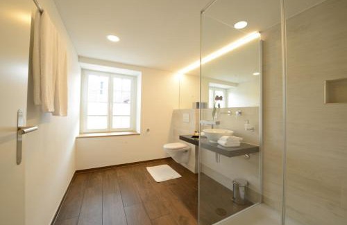 Pfaffikon District Hotel | Discover Gasthof zum Hecht: Family-Friendly Retreat
