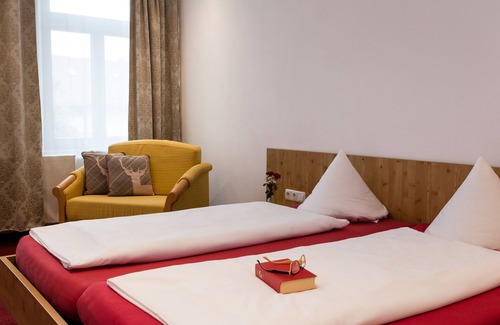 Gorisried House | Guest Rated 9.6 at Gasthof zum Hirsch with Eco-Friendly Dining