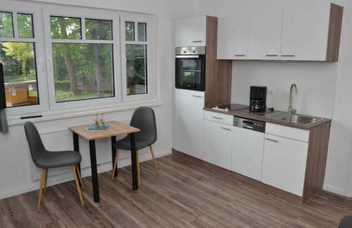 Lastrup Apartment | Guest Favorite: Gasthof Zumdohme with Complimentary Breakfast