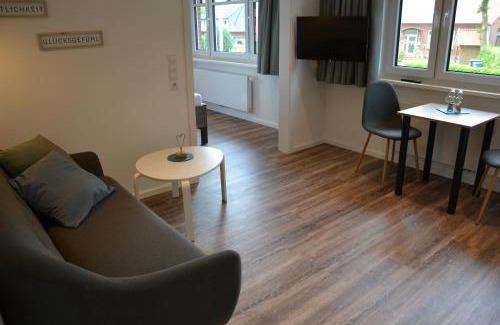 Lastrup Apartment | Guest Favorite: Gasthof Zumdohme with Complimentary Breakfast