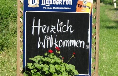 Bertsdorf-Hoernitz House | Pet-Friendly Retreat at Gaststätte & Pension Jägerwäldchen