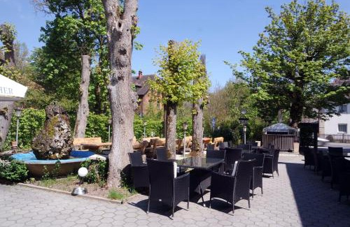 Bayreuth Hotel | Pet-Friendly Gaststätte Schwenksaal with Family Amenities