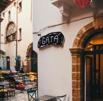 Isola del Borgo Antico Bed & Breakfast | Discover Gata Galleria Taranto: Guest Rated 9/10 & Family Friendly