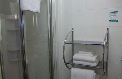 Hunstanton House | Premier Ocean View at Gate Lodge Guest House - 10/10 Rated