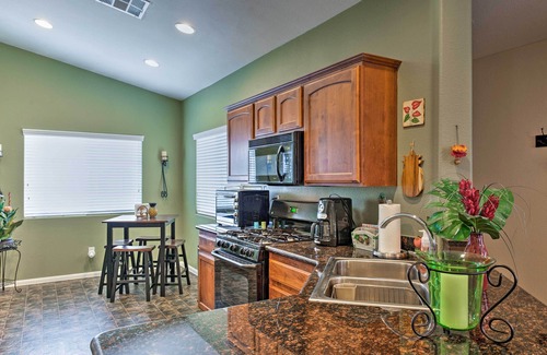 Sunrise Manor House | Escape to Las Vegas: Cozy Retreat with Spa & Porch