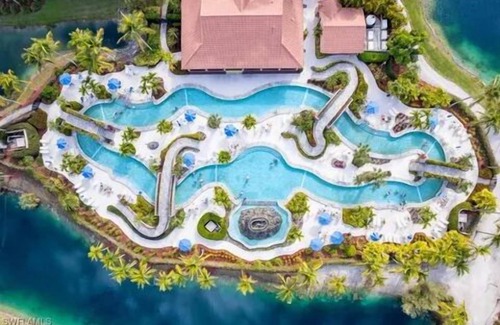 Naples Condo | Idyllic Retreat with Pool, Ocean View & Tennis Access