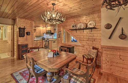 Sparta Cabin | Tranquil Sparta Cabin with Pool & Spa Access Awaits!